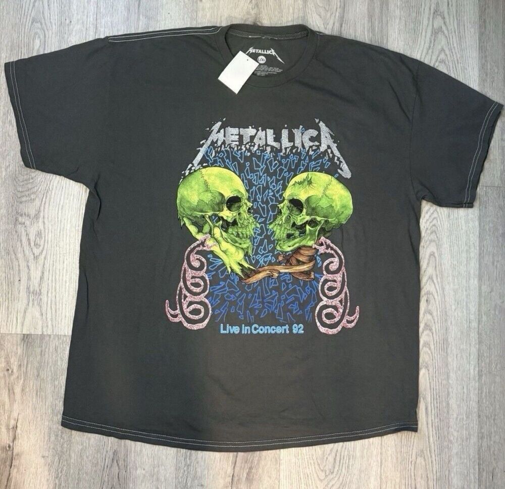 Metallica Men's Black Live in Concert 92 Graphic T-Shirt Crew Neck Size L/XL